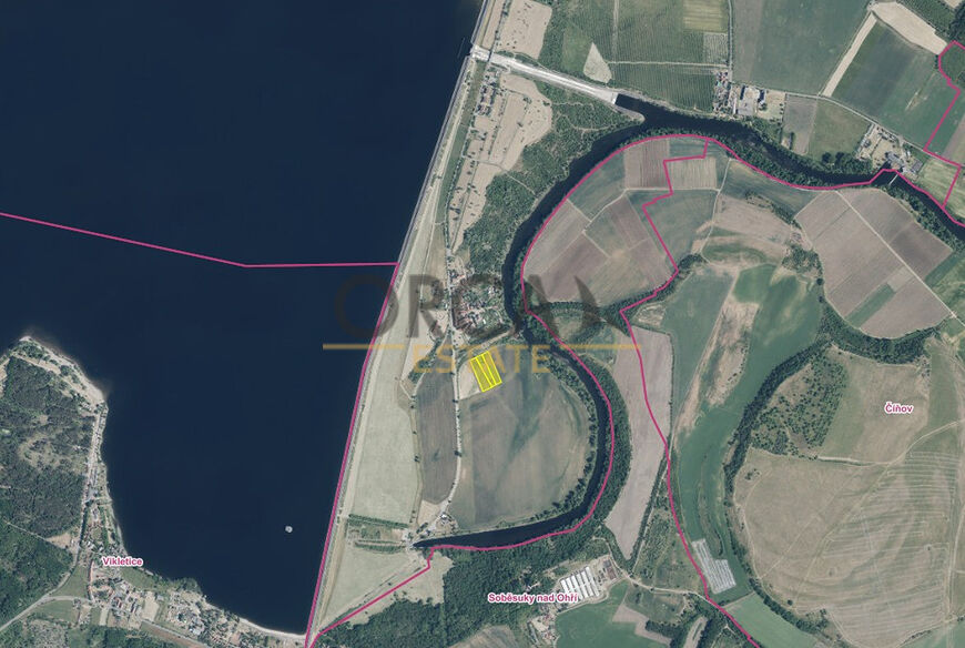 1,2 ha pozemků v k.ú. Březno u Chomutova