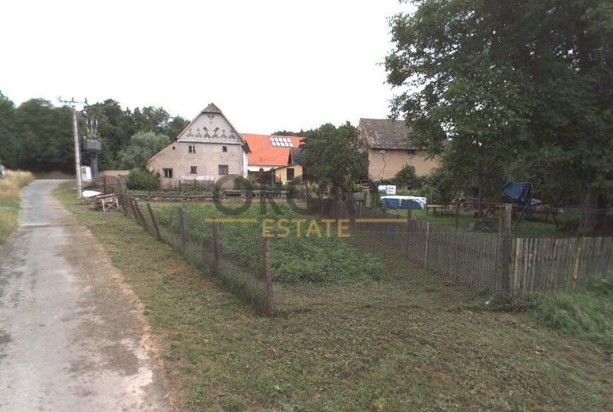 Zajímavý pozemek v k.ú. Snědovice