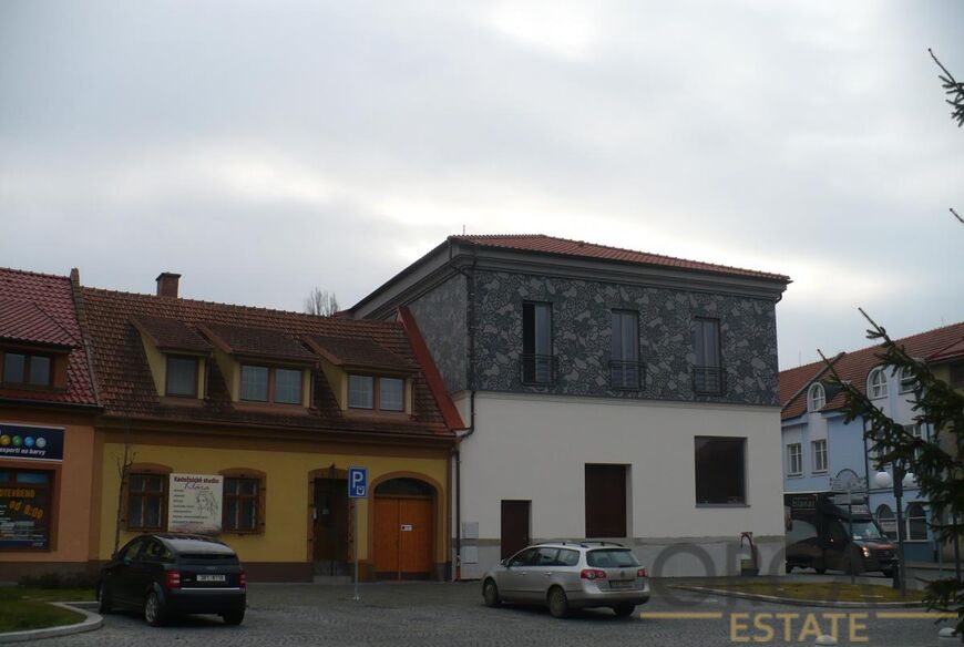 Komerční objekt ve Veselí nad Moravou