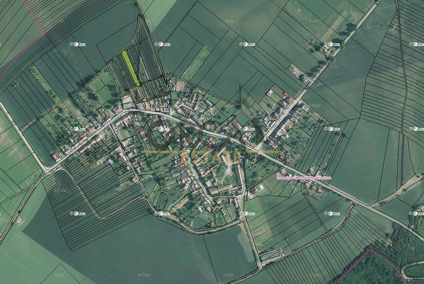 Podíl na pozemcích v k.ú. Lesonice u Moravského Krumlova