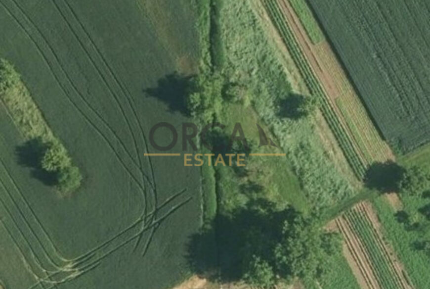 Podíl na pozemcích v k.ú. Lesonice u Moravského Krumlova