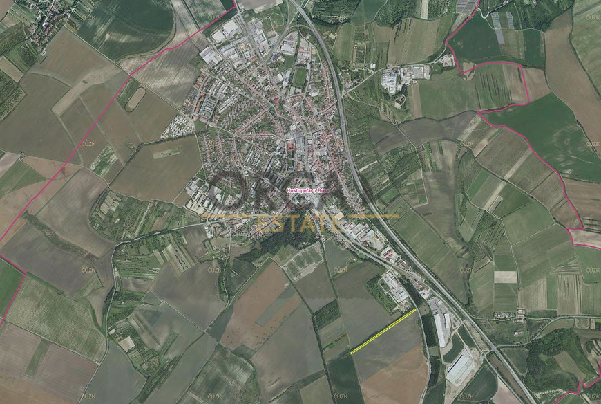 0,1 ha pozemků v k.ú. Hustopeče u Brna