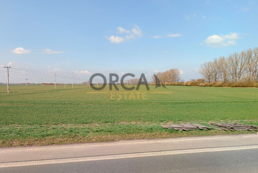 0,1 ha pozemku v k.ú. Hulín