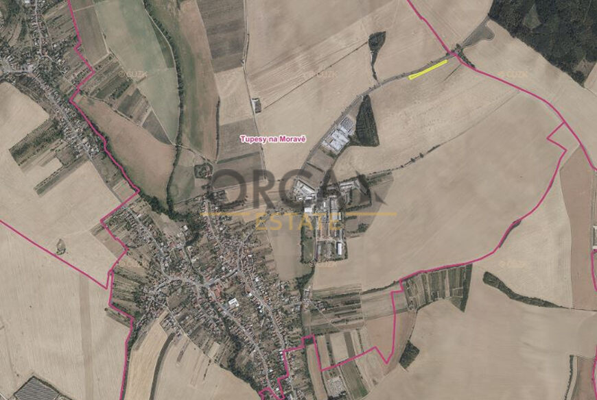 0,1 ha pozemku v k.ú. Tupesy na Moravě