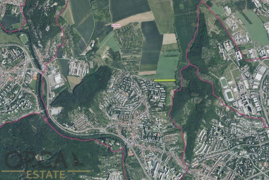 Prodej spoluvlastnického podílu 1123 m2 na pozemku v k.ú. Komín