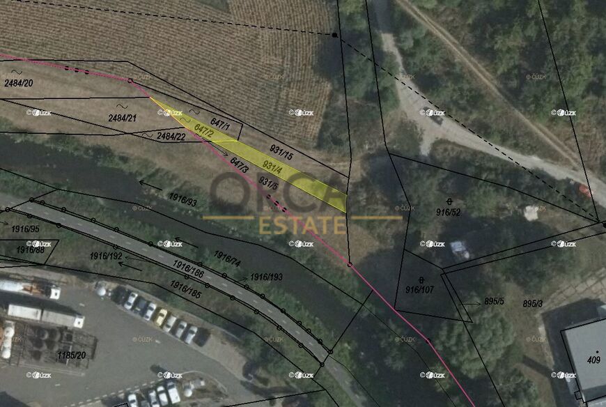 Pozemky k v k.ú. Tečovice