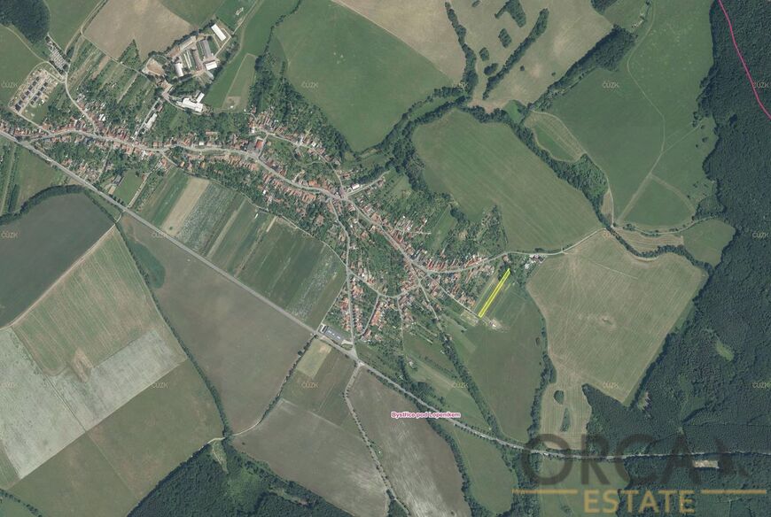 Spoluvlastnický podíl 558 m2 na pozemku v k.ú. Bystřice pod Lopeníkem