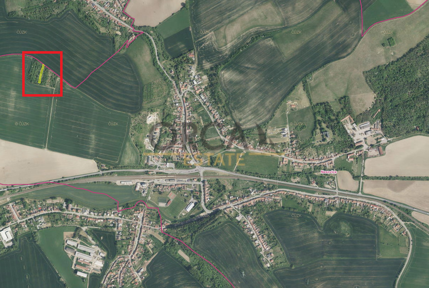 Spoluvlastnický podíl na pozemku v k.ú. Nesovice