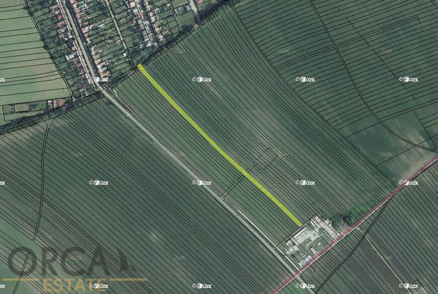 Spoluvlastnický podíl 840 m2 na pozemcích v k.ú. Prušánky