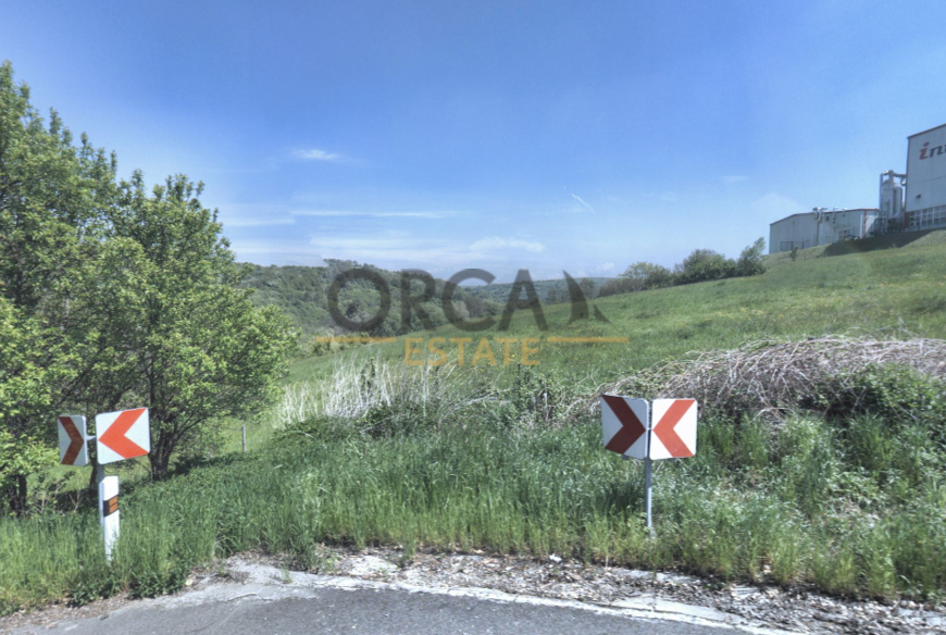 0,28 ha pozemků v k.ú. Svárov u Uherského Hradiště