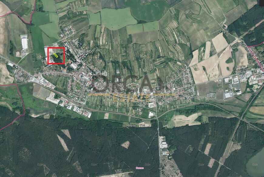 Zajímavý pozemek v k.ú. Bzenec