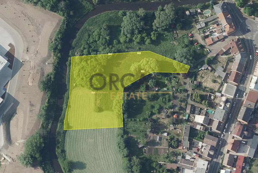 0,67 ha pozemků v k.ú. Hostomice nad Bílinou