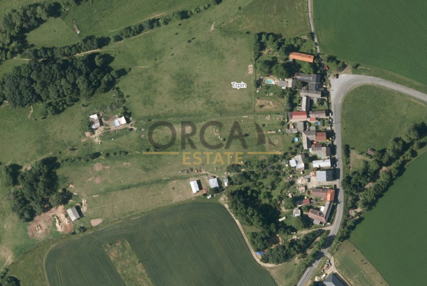 Prodej pozemků o výměře 3687 m2 v k.ú. Červená Lhota u Řimic (okres Olomouc)