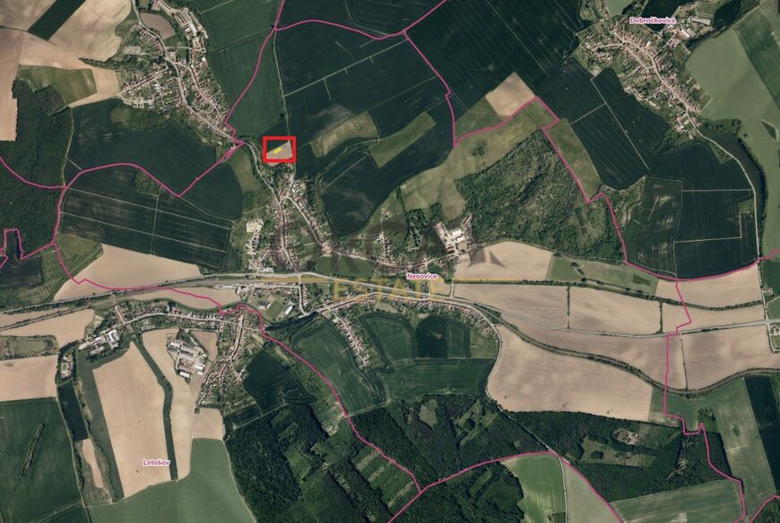 Pozemek v k.ú. Nesovice