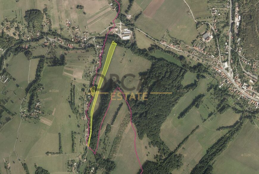 Prodej spoluvlastnického podílu id. 1/4 na pozemcích v k.ú. Starý Hrozenkov