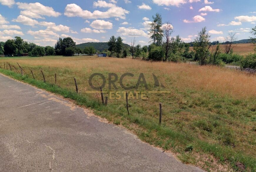 Pozemek v podílovém spoluvlastnictví v k.ú. Stružnice