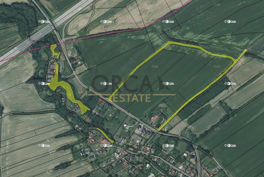 Podíl na pozemcích v k.ú. Suchdol nad Odrou