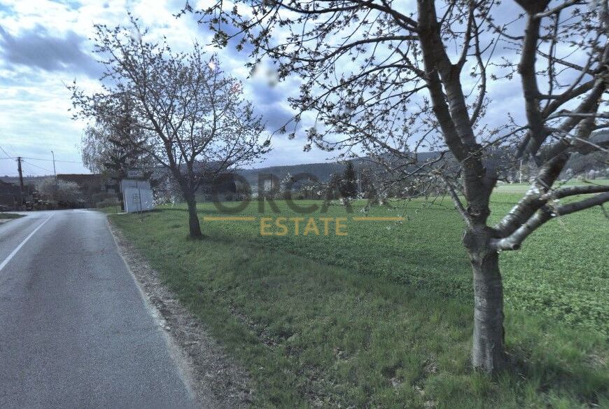 Pozemek v k.ú. Vřesovice