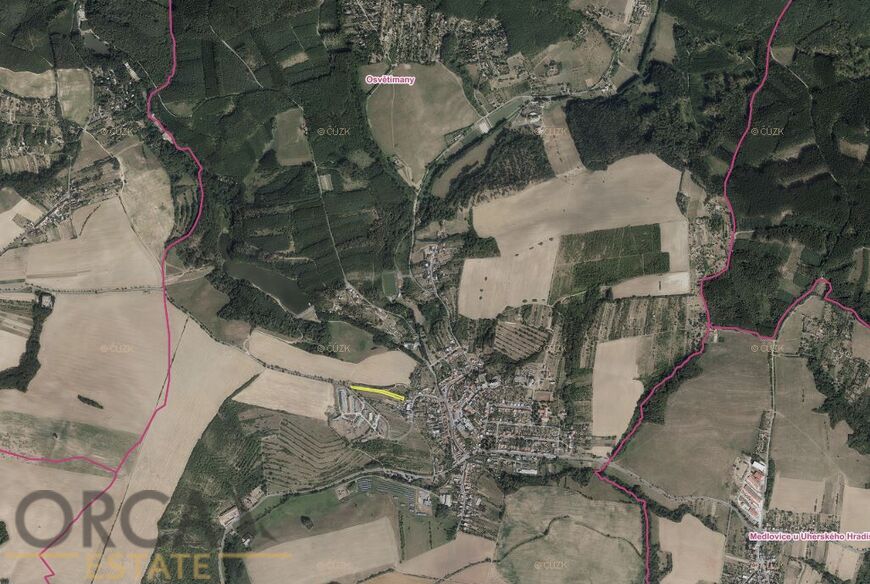 Zajímavý pozemek 2416 m2 v k. ú. Osvětimany