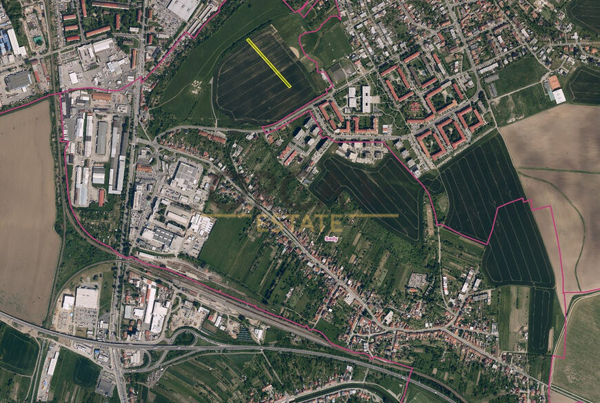 Prodej pozemku v k. ú. Sady o výměře 2307 m2