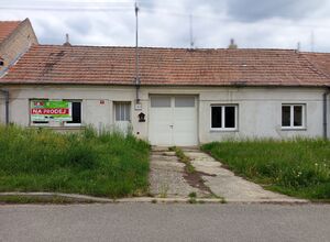 Fotografie nemovitosti - Prodej rodinného domu v obci Lipov (okres Hodonín) č.p. 295 o dispozici 5+1