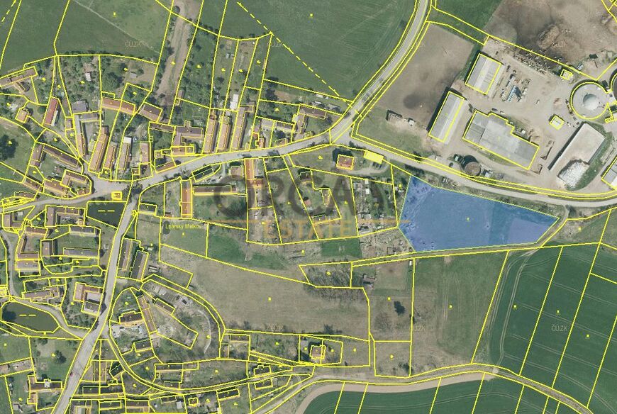Pozemek v návrhové ploše smíšené výrobní, k.ú. Lnářský Málkov o výměře 6728 m2