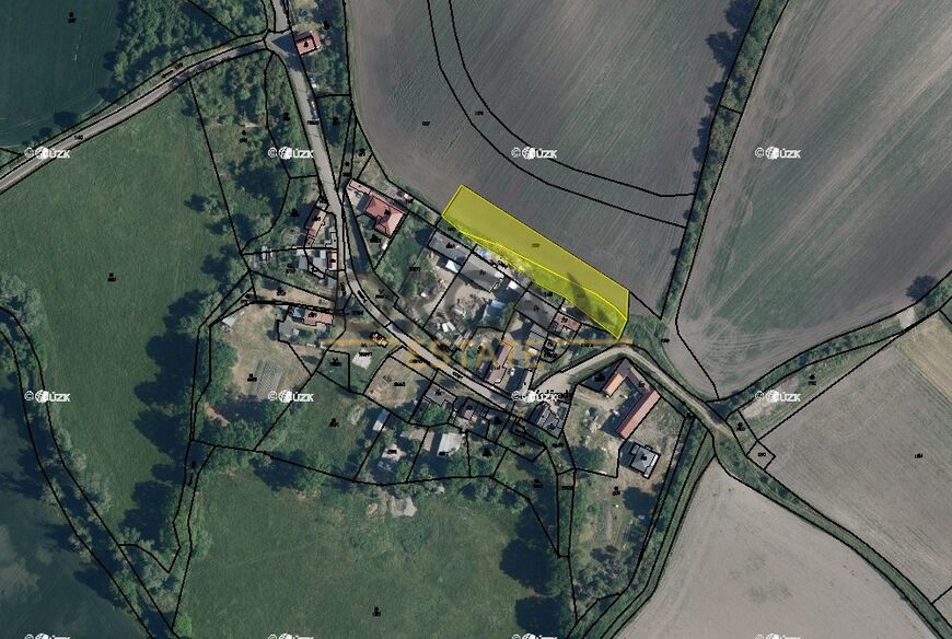 Prodej  0,2 ha investičních pozemků  v k.ú. Bílence