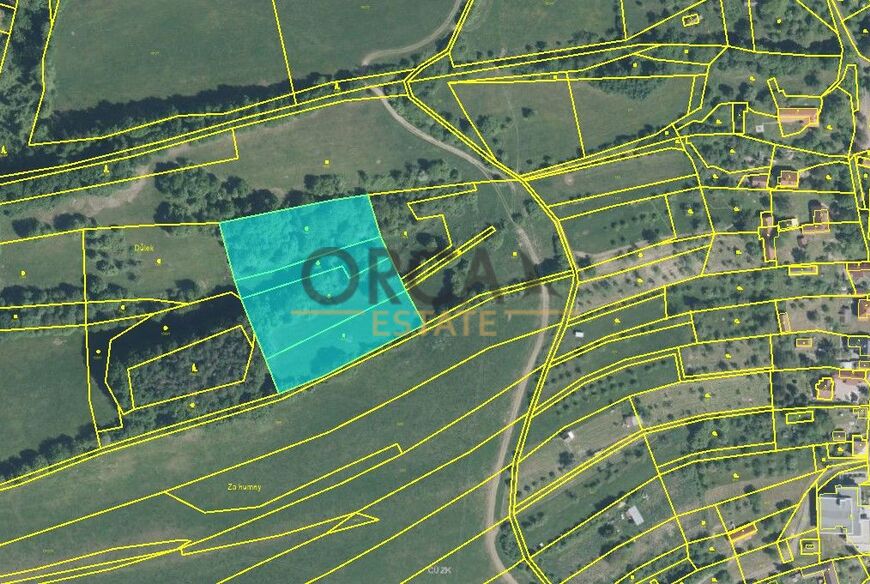 Prodej 1,6 ha pozemků v k. ú. Březůvky