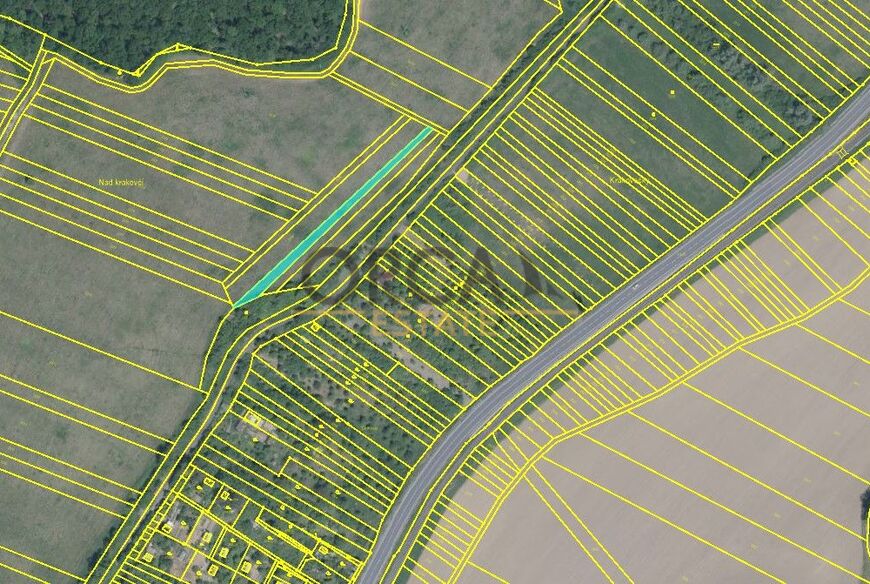 Prodej 0,9 ha pozemků v k. ú. Újezdec u Luhačovic