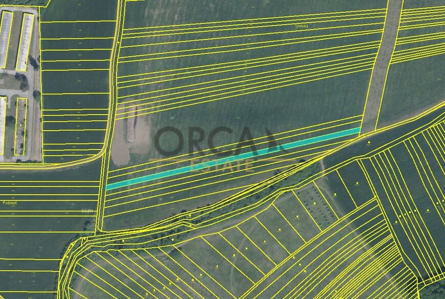 Prodej 0,9 ha pozemků v k. ú. Újezdec u Luhačovic