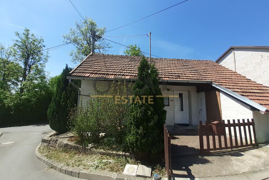 Prodej RD o dispozici 1+1 o výměře 64 m2 v obci Bojkovice u Uherského Hradiště č.p. 86, LV 442