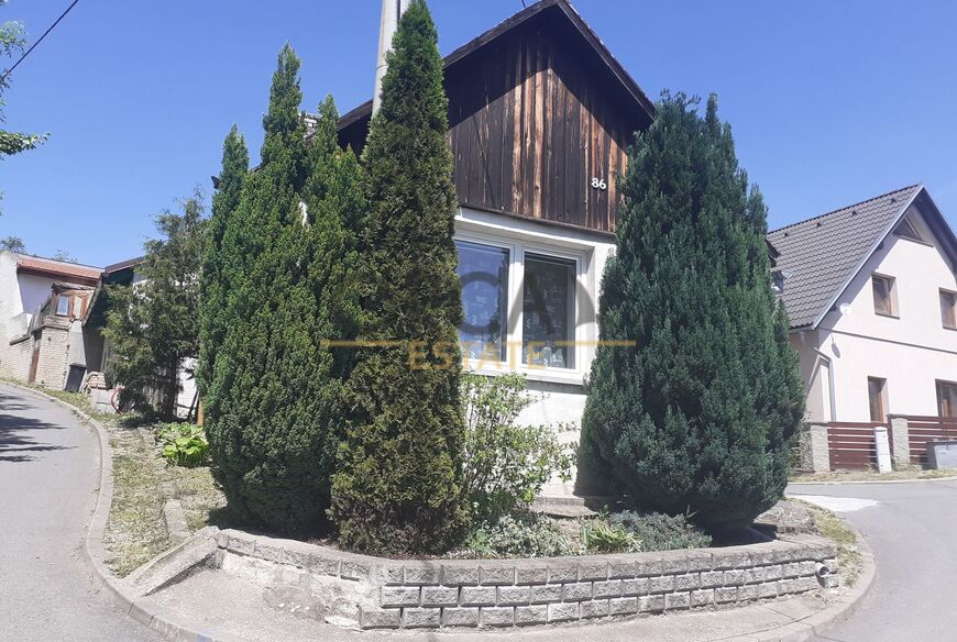 Prodej RD o dispozici 1+1 o výměře 64 m2 v obci Bojkovice u Uherského Hradiště č.p. 86, LV 442