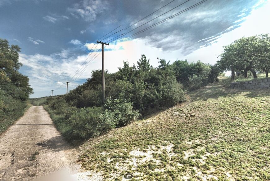 Hustopeče u Brna (7 122 m2)