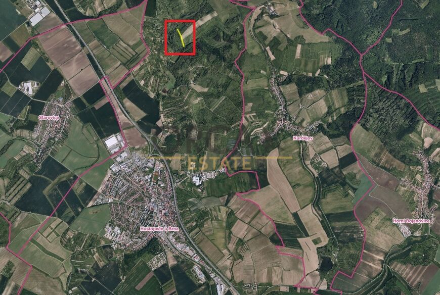 Podíl na pozemcích v k.ú. Hustopeče u Brna