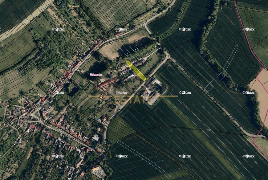 Dva zajímavé pozemky v k.ú. Zlámanka