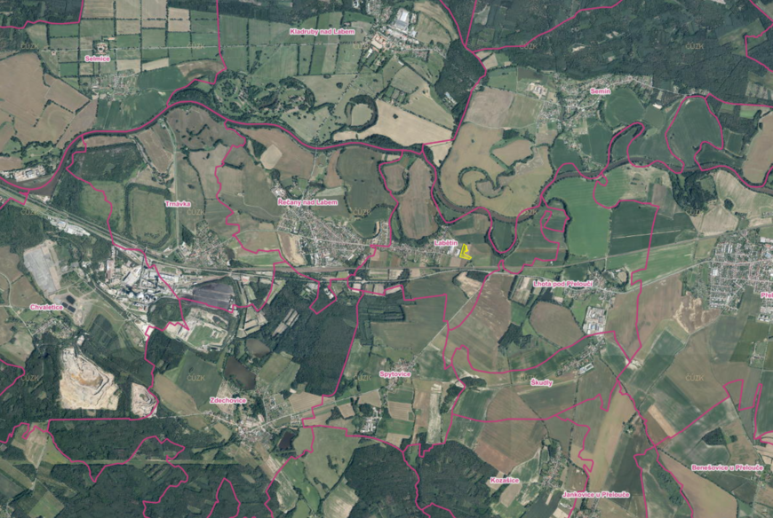 Labětín (10 449 m2)