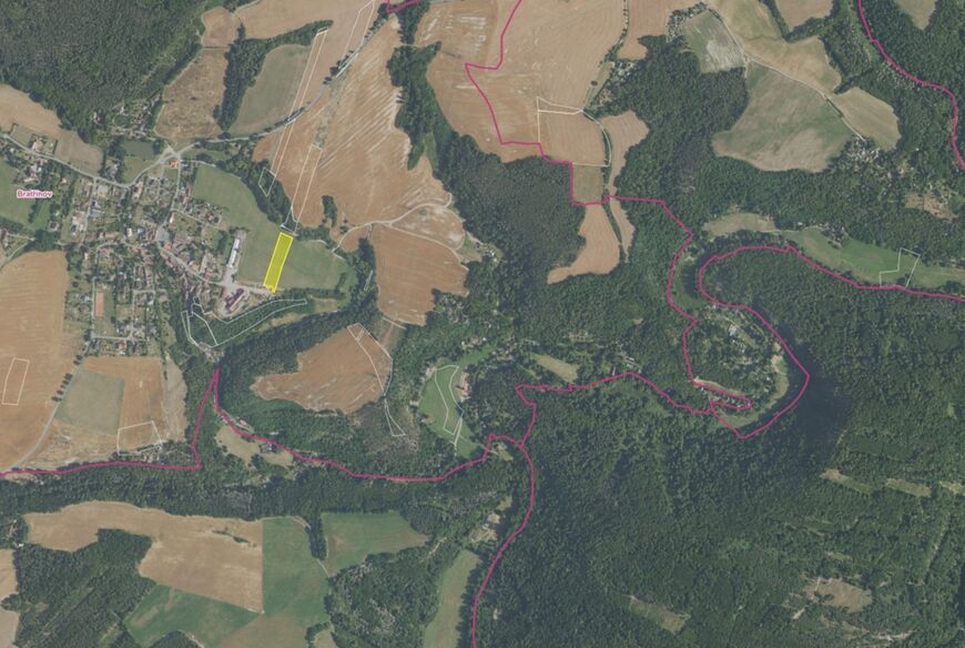 Bratřínov 19 242 m2