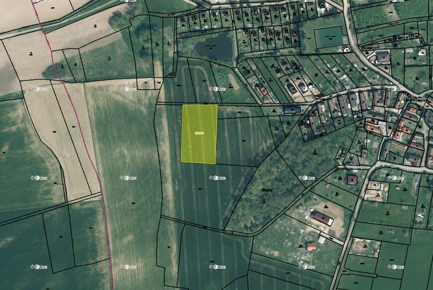 Dlouhá Louka u Lužan (4089 m2)