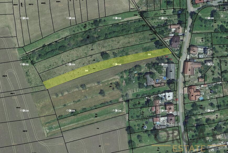Prodej pozemku 1795 m2 v k.ú. Medlov u Zborovic