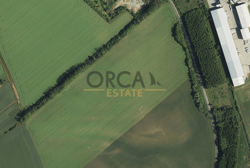 0,1 ha pozemků v k.ú. Hustopeče u Brna