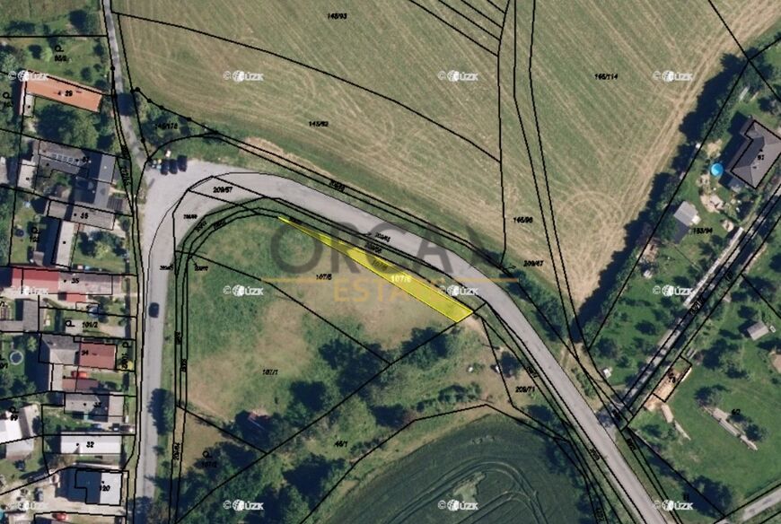 Prodej pozemků o výměře 3687 m2 v k.ú. Červená Lhota u Řimic (okres Olomouc)