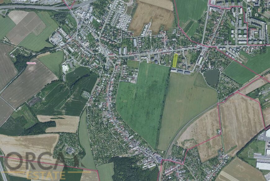 Prodej spoluvlastnického podílu investičního pozemku 2811 m2 v k.ú. Slavonín