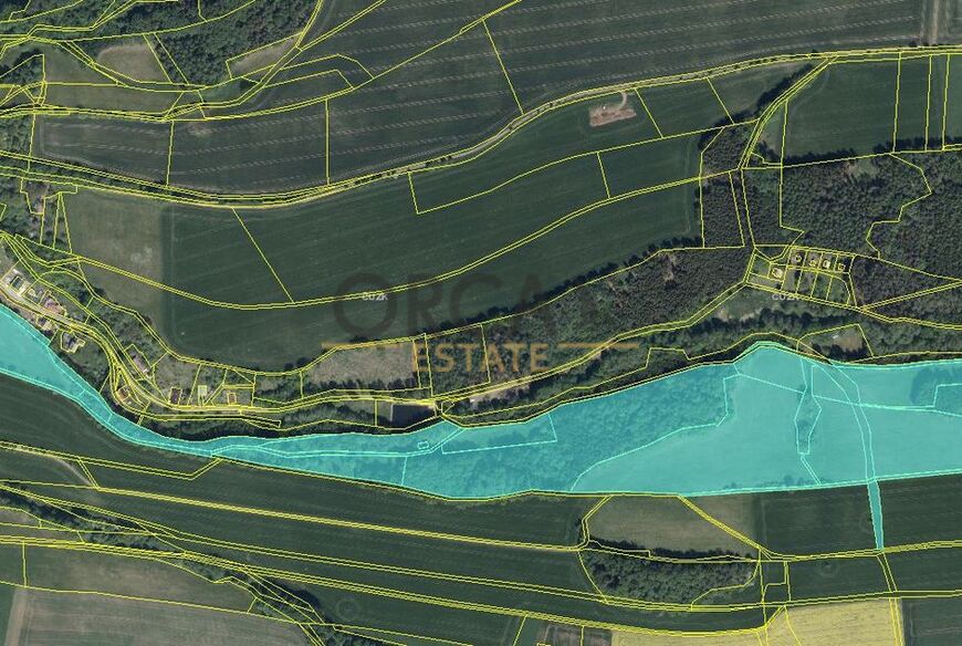 Prodej 1/4 podílu pozemků v k.ú. Ohnišov,část z nich plochy rekreace, podílová výměra činí 41519 m2
