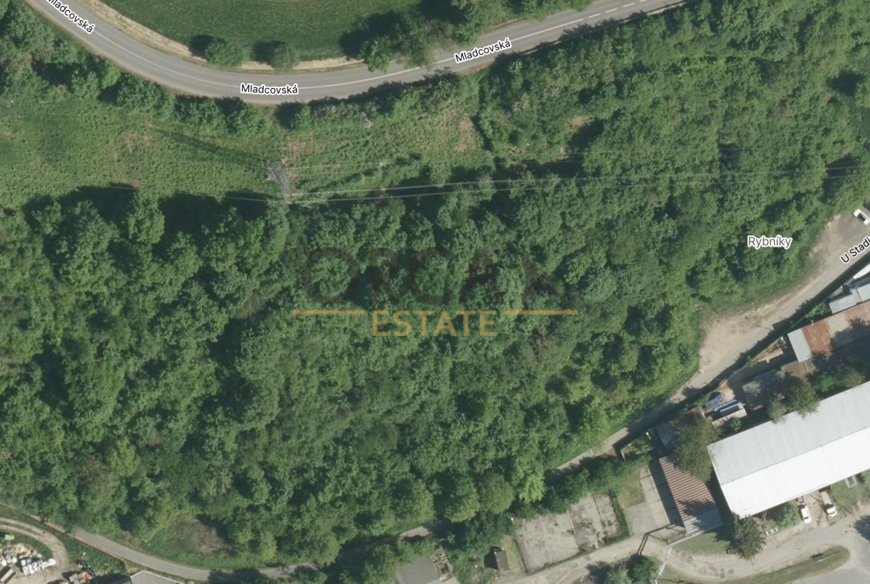0,5 ha pozemků v k.ú. Zlín
