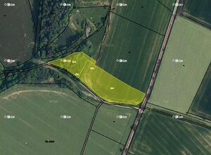 Fotografie nemovitosti - 0,7 ha pozemků v k.ú. Kobyly